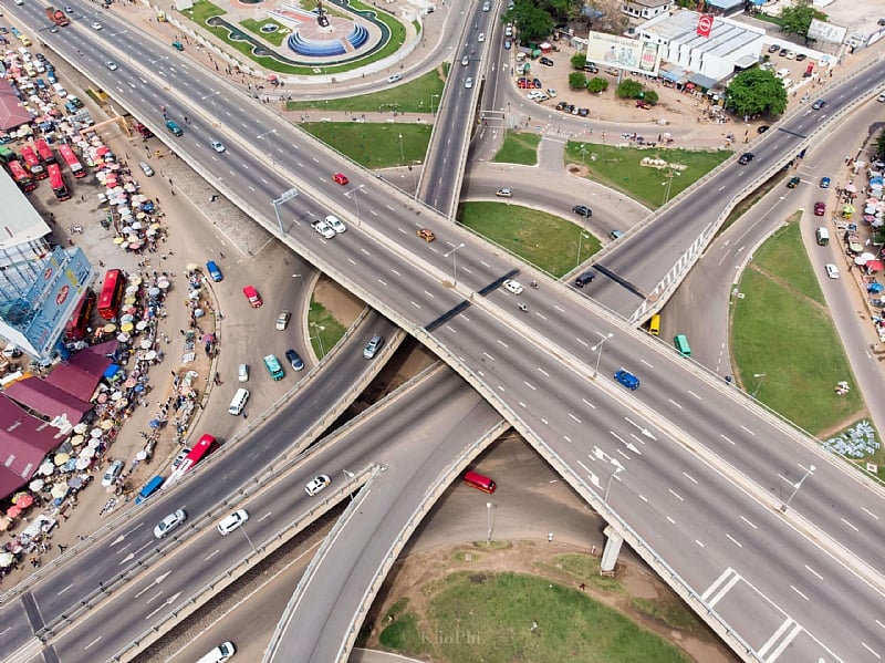 Accra-road-1